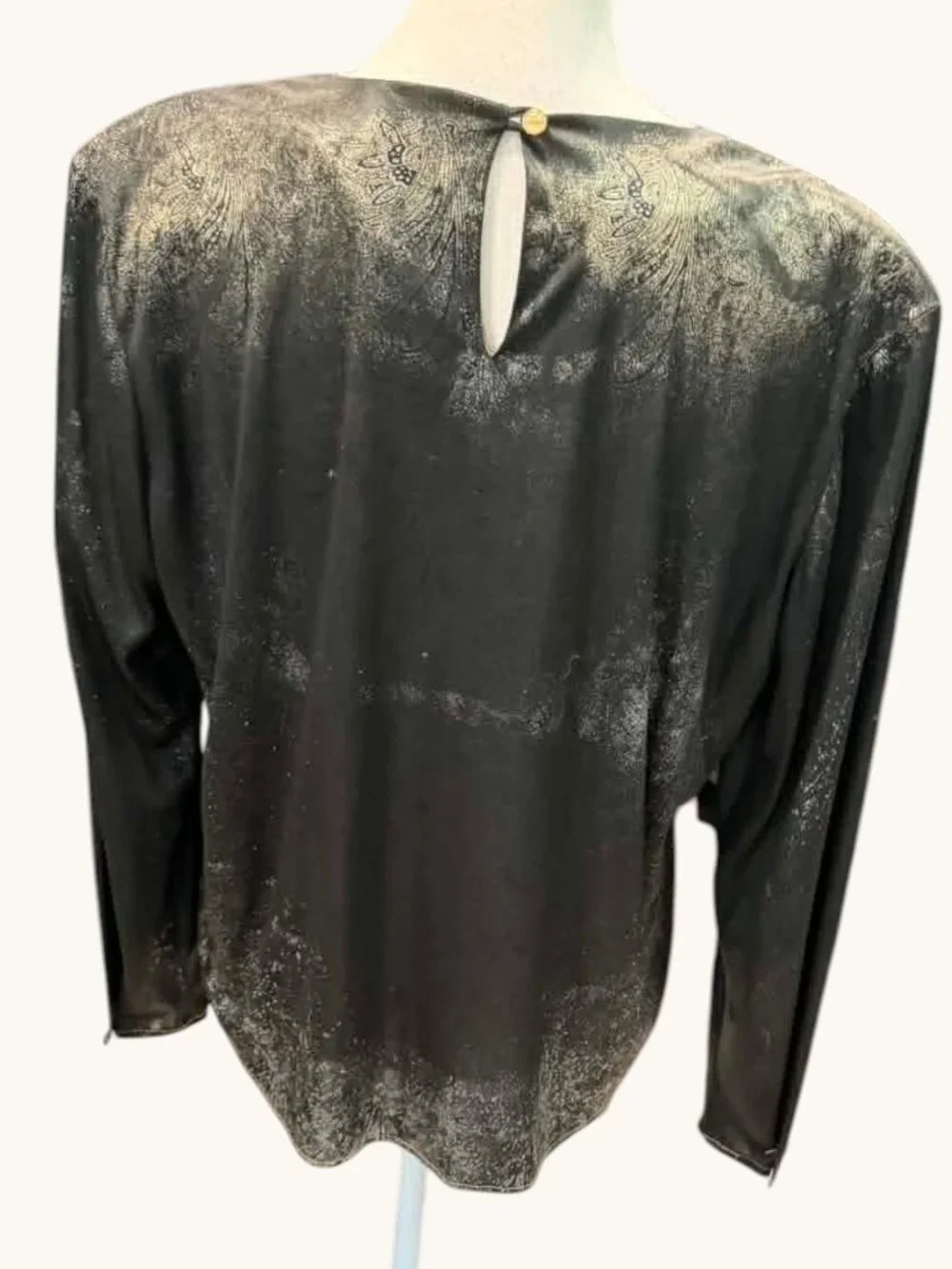 DINA ARIEL Vintage Black Long Sleeve Top - Picture 3 of 6